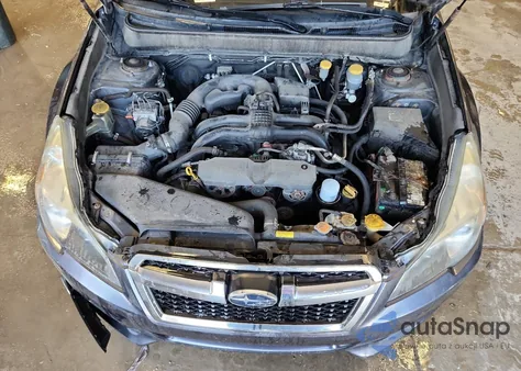 2014 Subaru Legacy 2.5I z USA, uszkodzony, nr VIN 4S3BMAA67E1002741